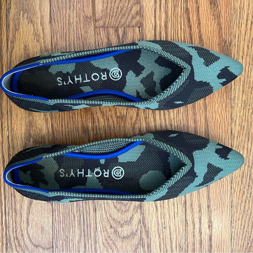 Rothys camo pointed flats, worn once
